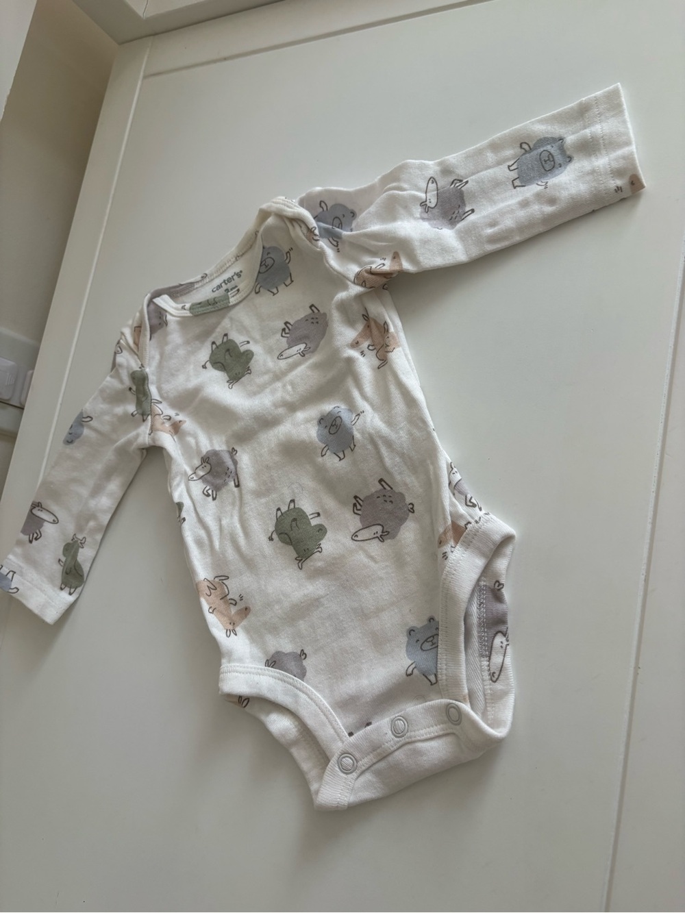 Carter's Cream Long-Sleeve Bodysuit with Animal Motif in Green, Gray, Tan